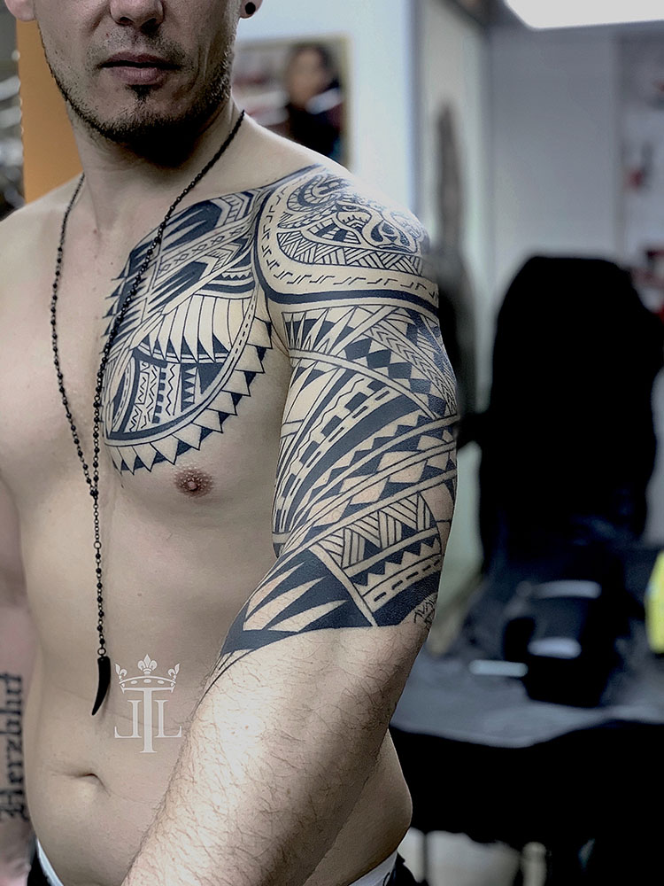 Polynesian tattoo sleeve shoulder pattern vector, samoan forearm and foot  design, maori tattoo tribal ornament, samoan culture Stock Vector | Adobe  Stock